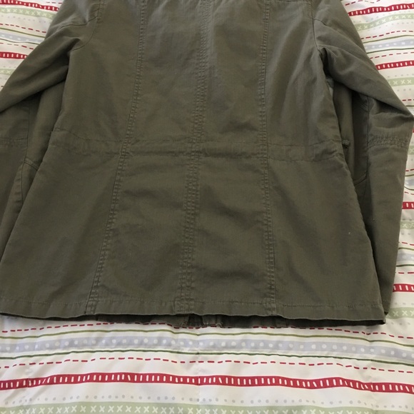 Jacket - Picture 4 of 5